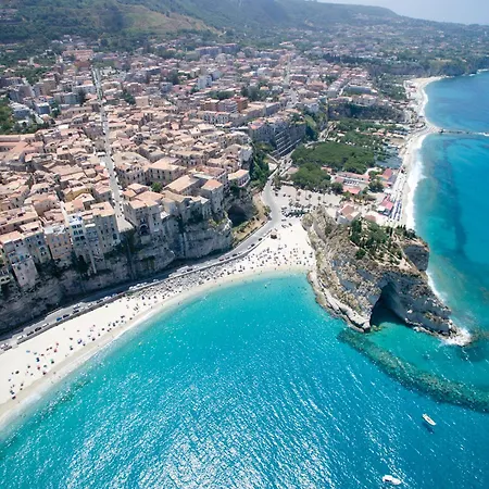 Mare - A Jungle Retreat 3* Tropea
