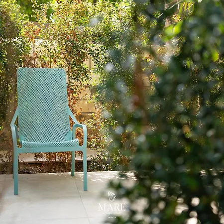 לינה וארוחת בוקר Mare - A Jungle Retreat