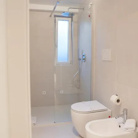 לינה וארוחת בוקר Mare - A Jungle Retreat