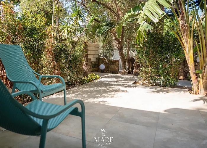 Mare - A Jungle Retreat Bed & Breakfast
